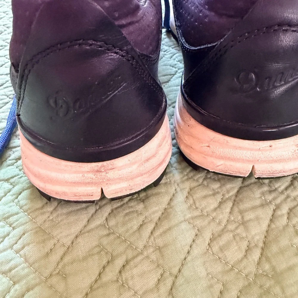 Danner Black Leather Boots with Blue Laces - Picture 3 of 6